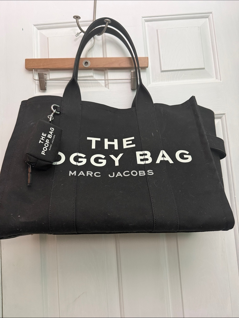 Marc Jacobs The Doggy Bag Pet Carrier Tote Black Canvas Travel Bag w/ Poop Bag